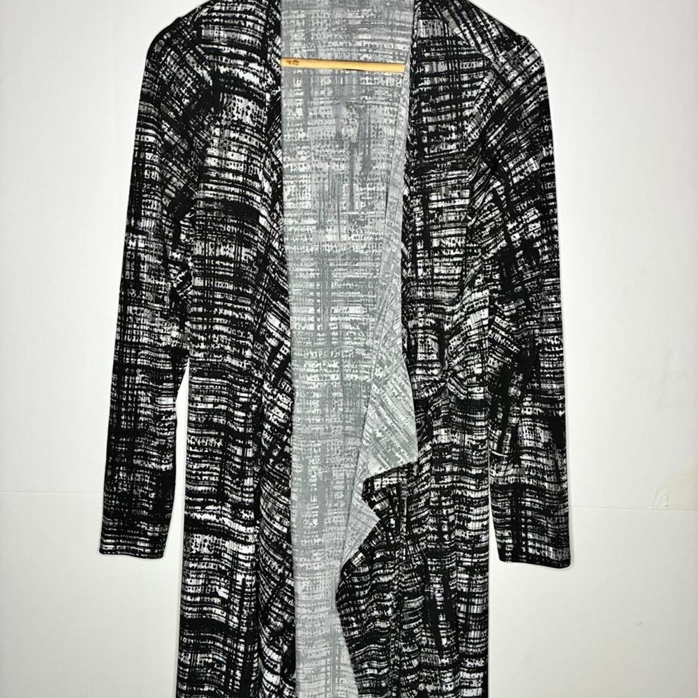 Black & white abstract brushstroke pattern long sleeve dress/ cardigan